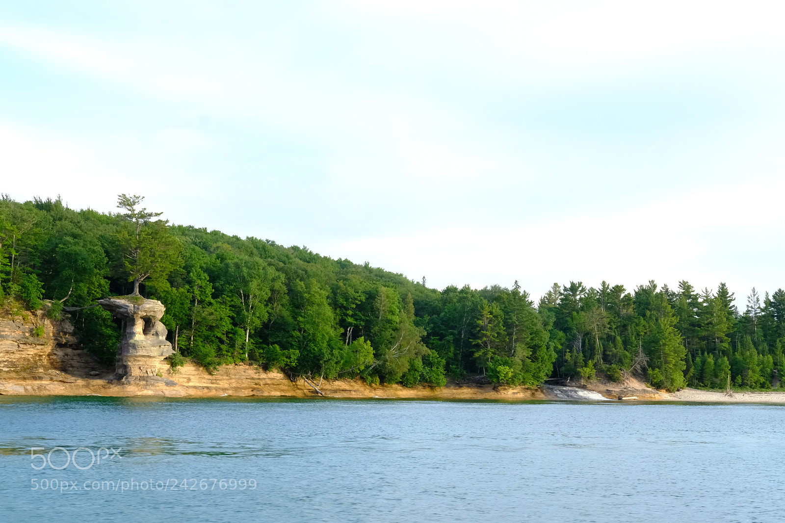 Fujifilm X-T2 sample photo. Pictured rocks national lakeshore photography
