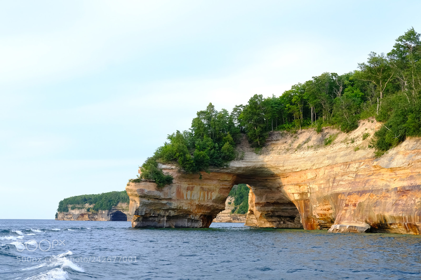 Fujifilm X-T2 sample photo. Pictured rocks national lakeshore photography