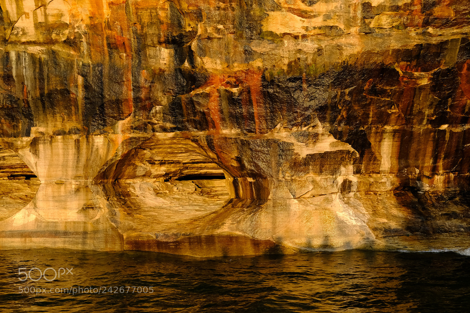 Fujifilm X-T2 sample photo. Pictured rocks national lakeshore photography