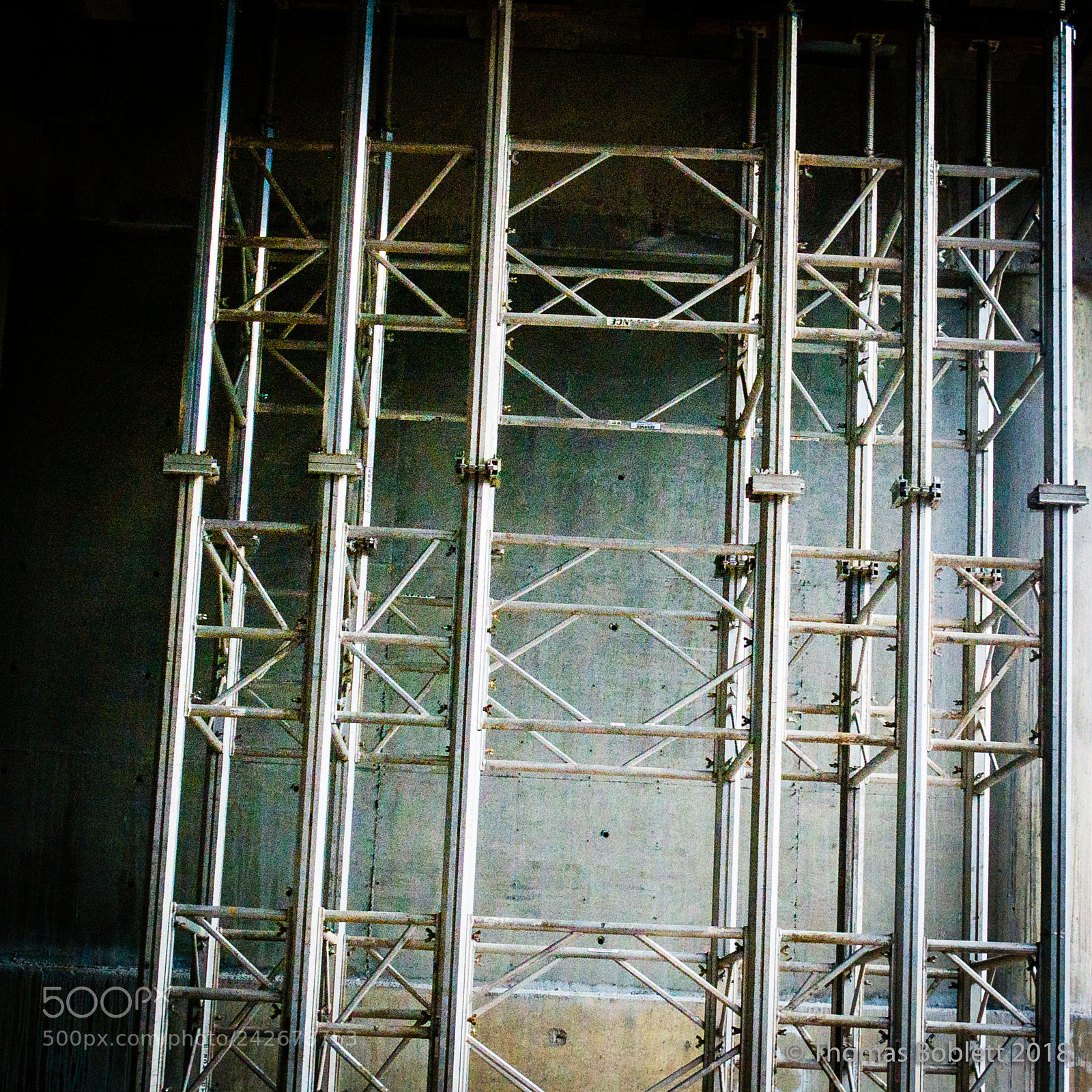 Canon PowerShot G16 sample photo. Scaffold photography