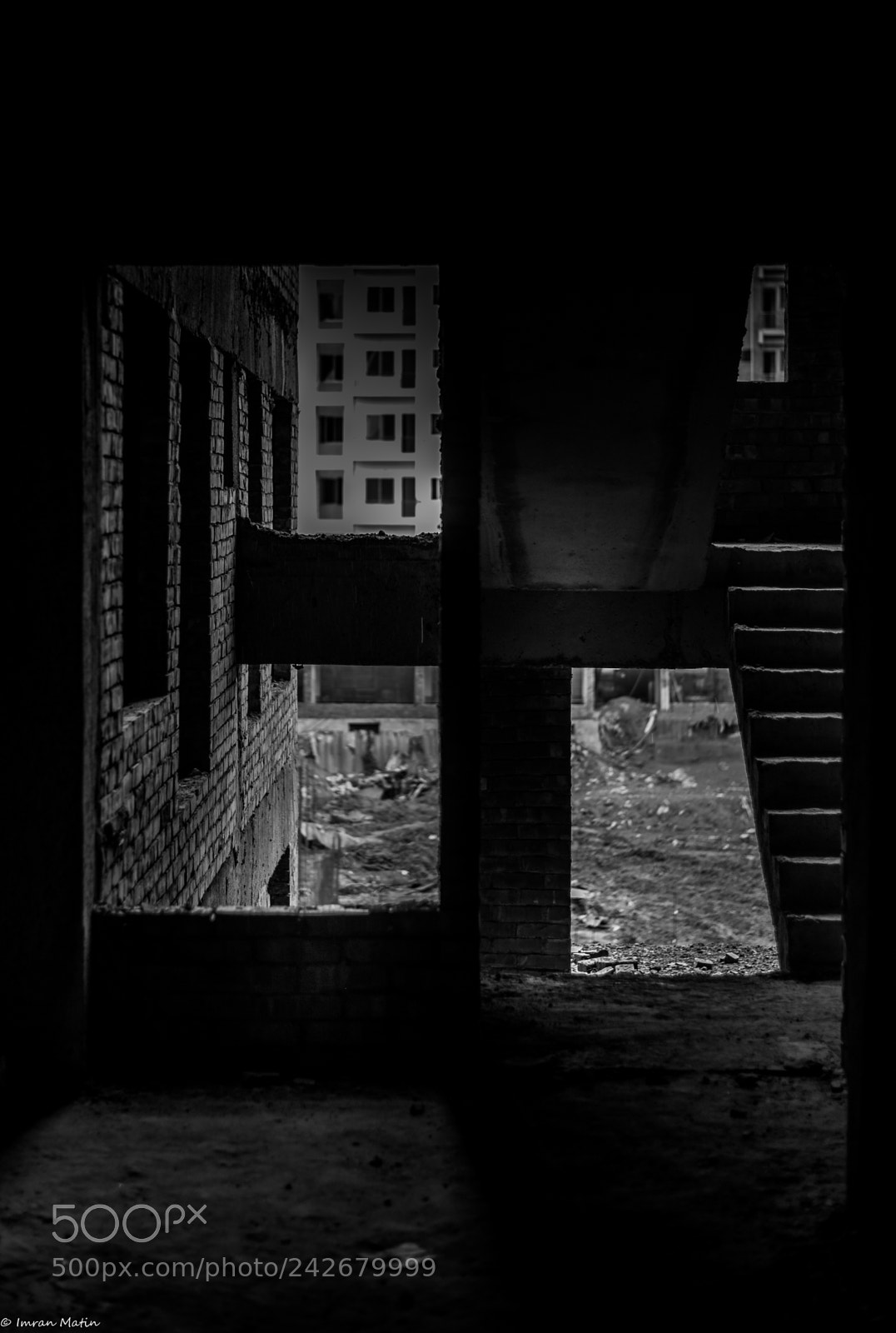 Nikon D610 sample photo. Looking through the window photography