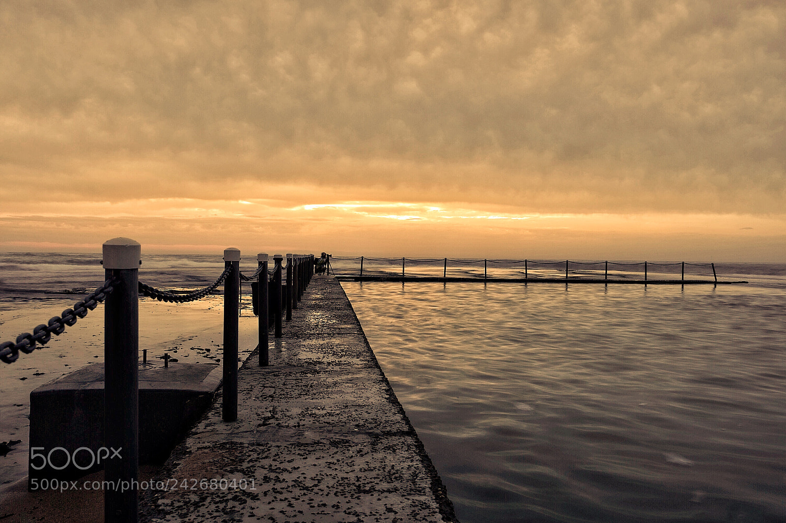Fujifilm X-T2 sample photo. Sunrise at basin beach photography