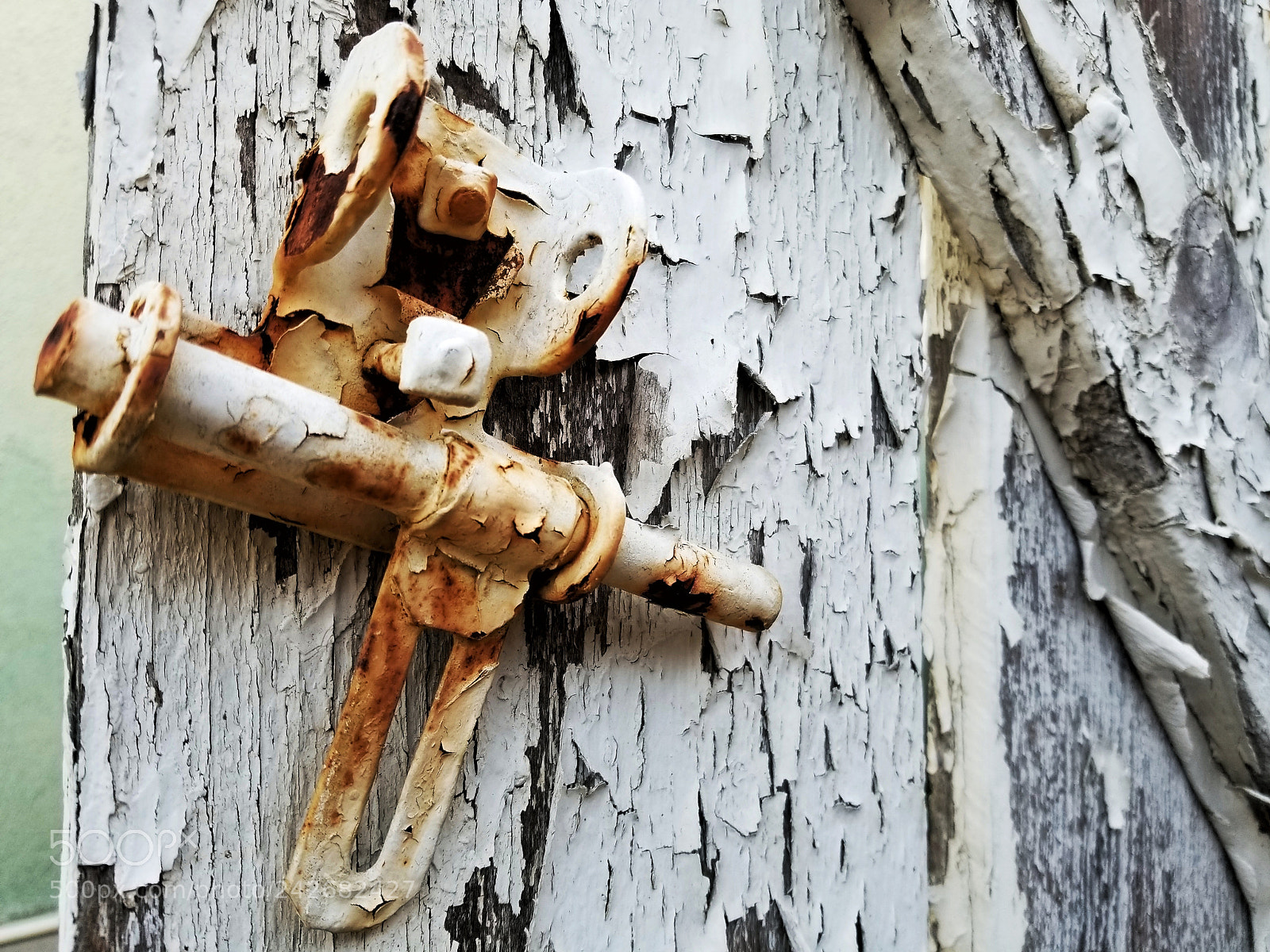 Samsung Galaxy S8 sample photo. Old gate photography
