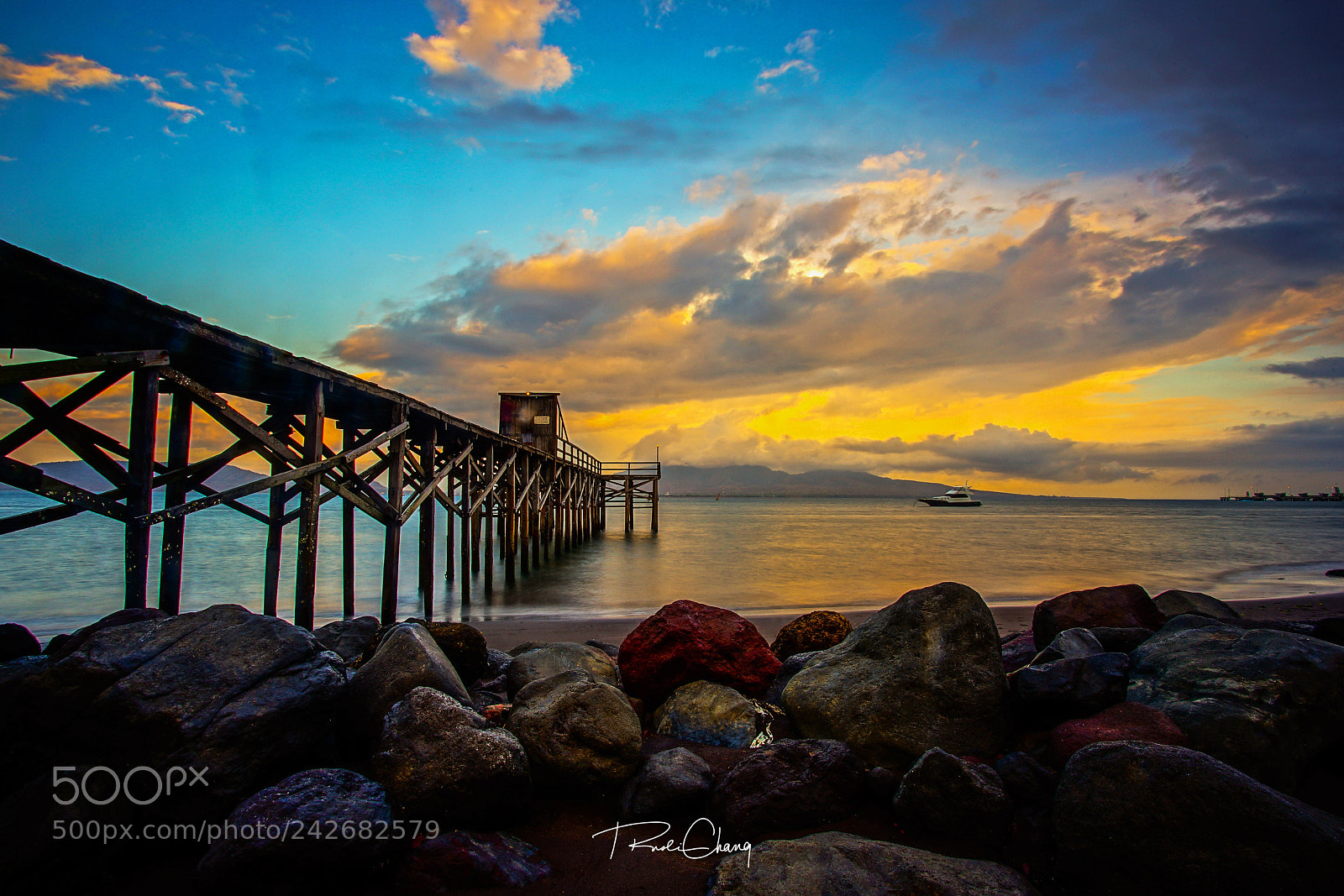 Sony a7 II sample photo. Sunset over the dermaga photography