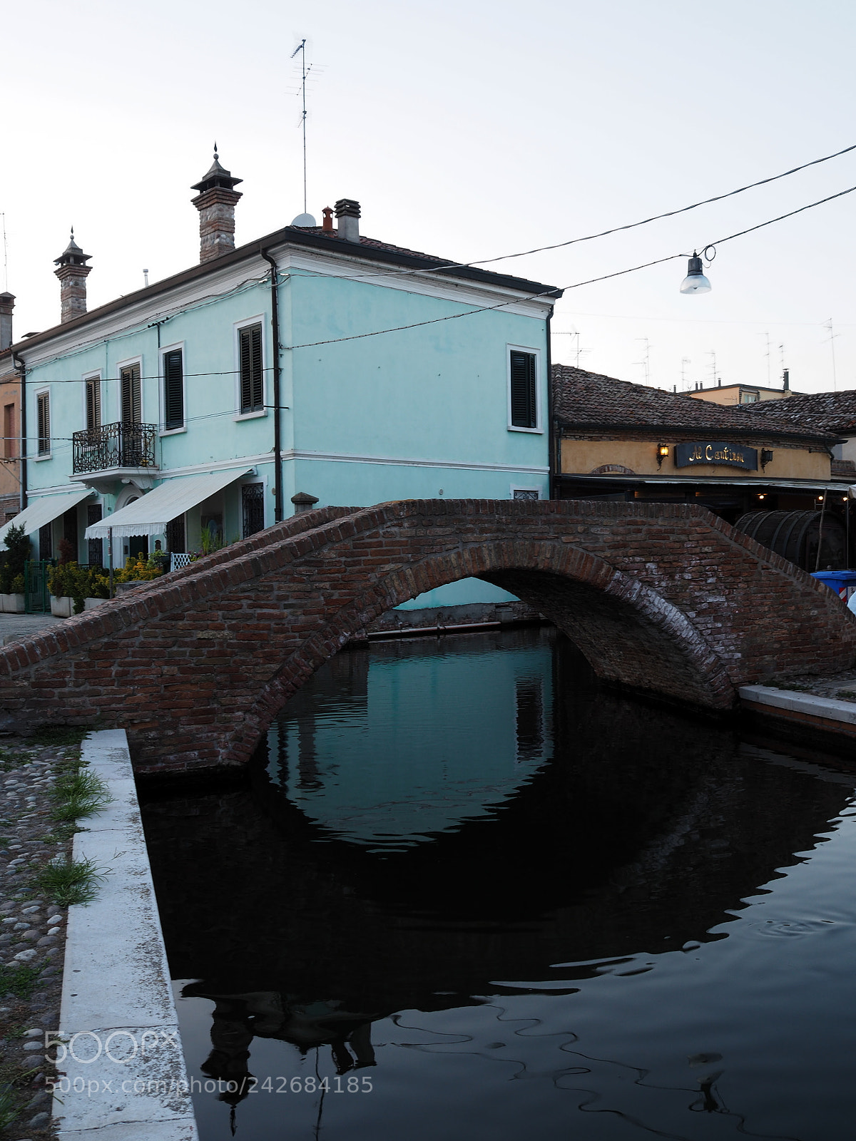 Olympus OM-D E-M5 II sample photo. Comacchio 17p8076151 20k em5ii photography