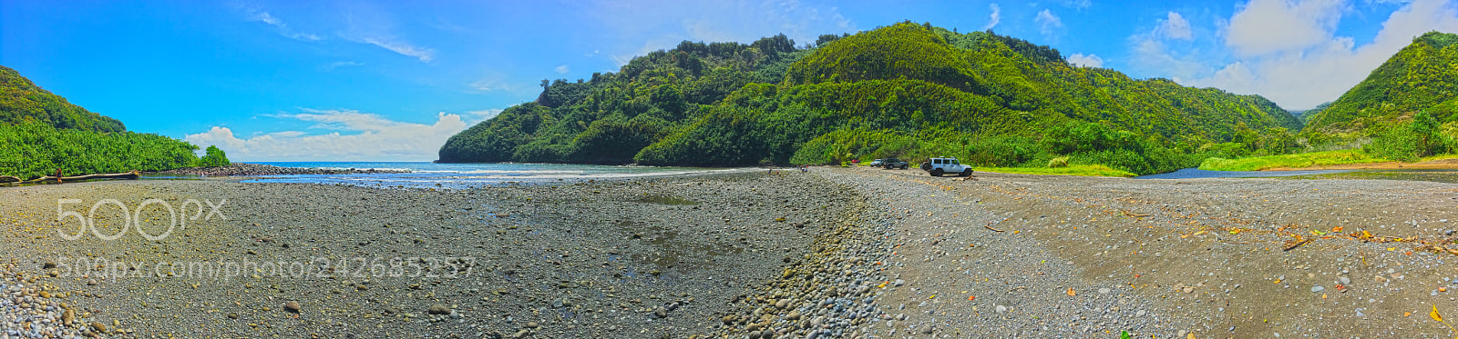 Apple iPhone 6s sample photo. Honomanu jeep photography