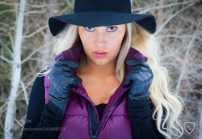 Canon EOS 650D (EOS Rebel T4i / EOS Kiss X6i) sample photo. Love the hat. photography