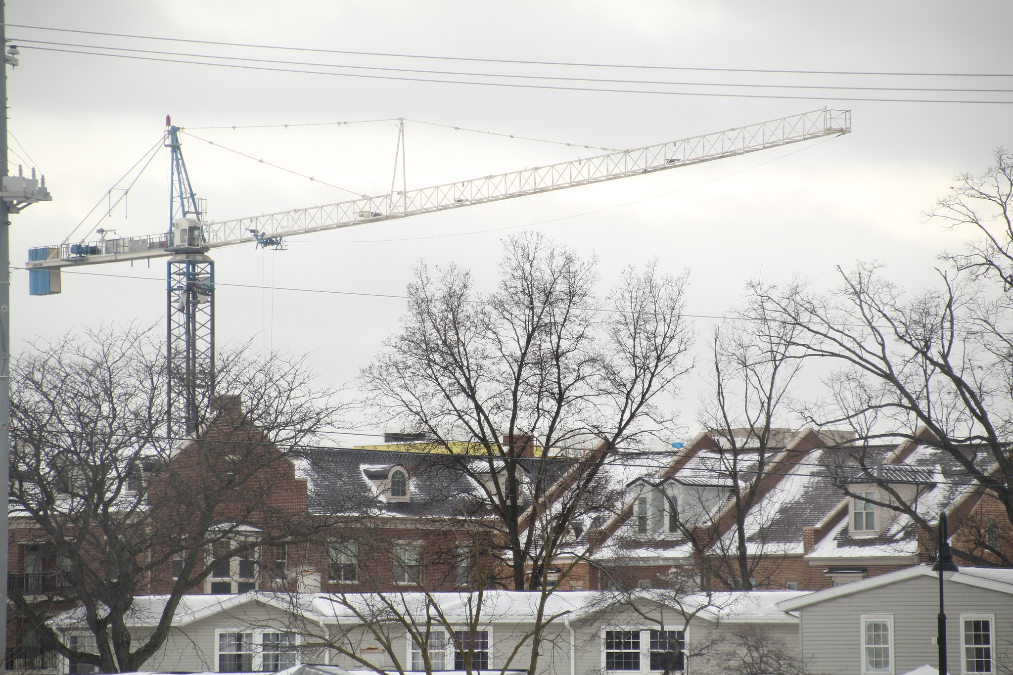 Canon EOS 1200D (EOS Rebel T5 / EOS Kiss X70 / EOS Hi) sample photo. Building people's living spaces. photography