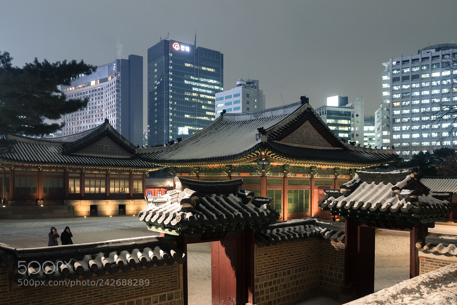 Olympus OM-D E-M1 sample photo. Deoksugung photography
