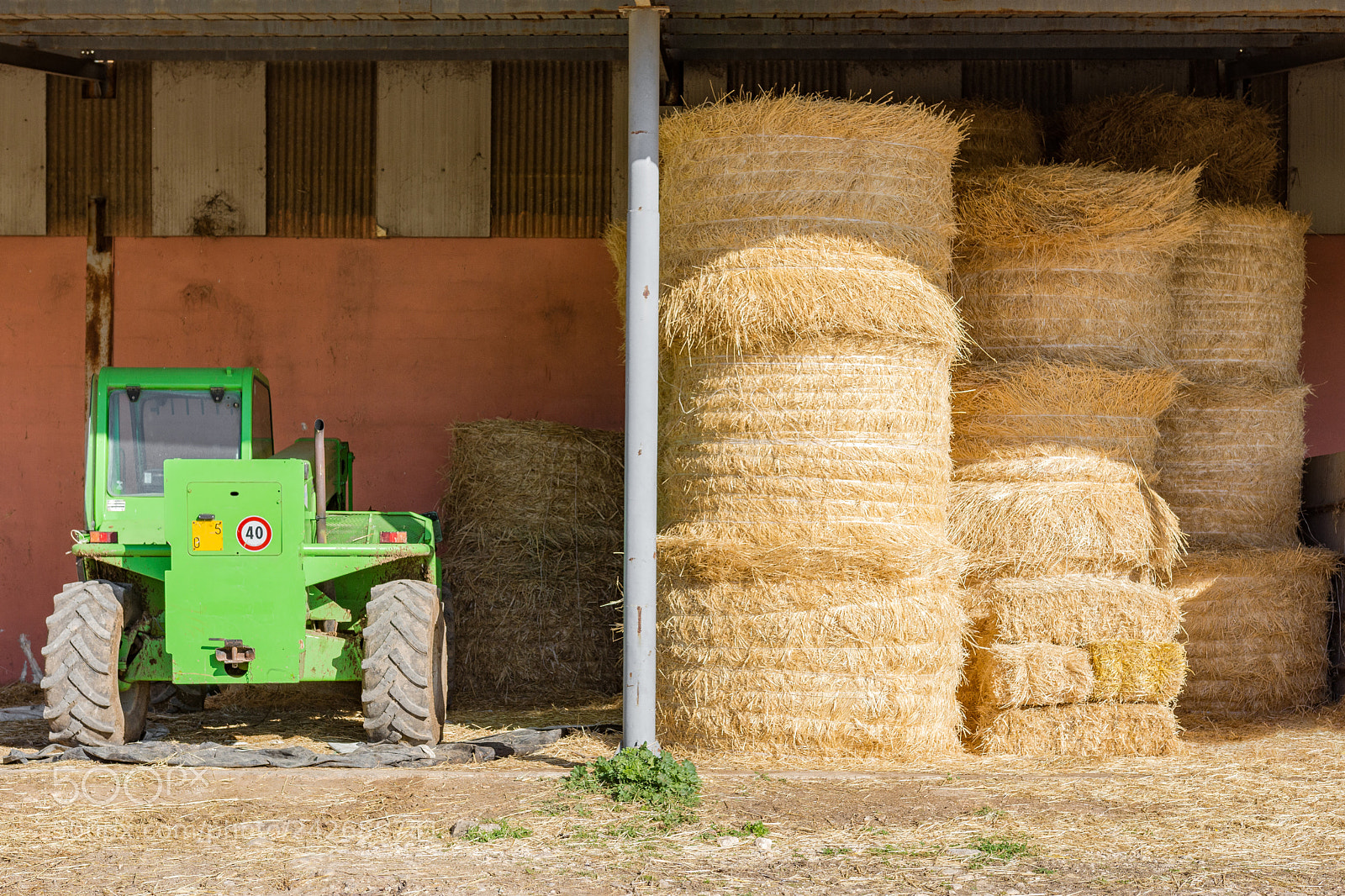Nikon D7200 sample photo. Farm bails of hay photography