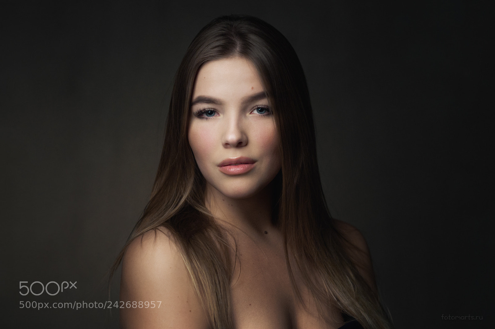 Olympus OM-D E-M5 II sample photo. Oksana photography