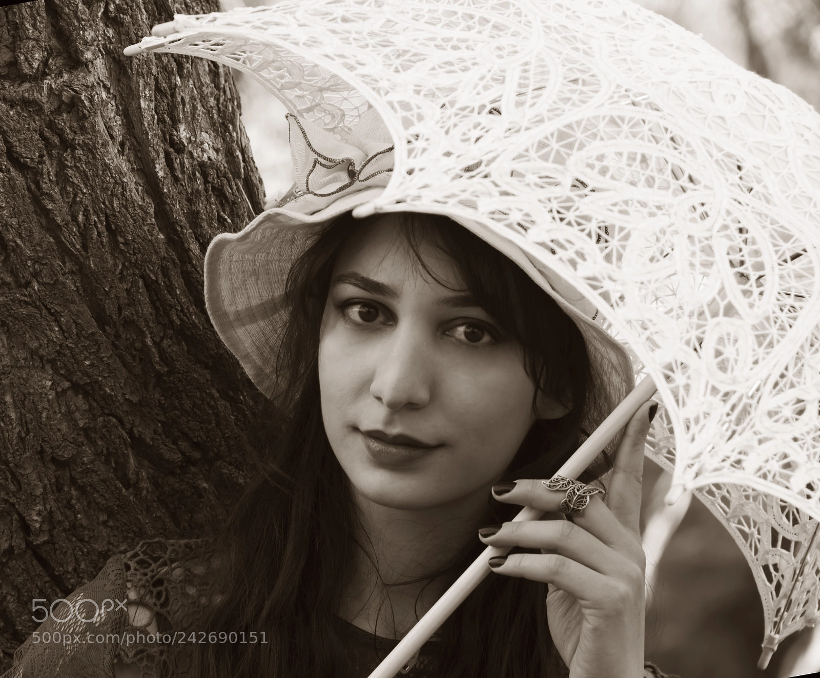 Canon EOS 7D Mark II sample photo. Look at me girl photography
