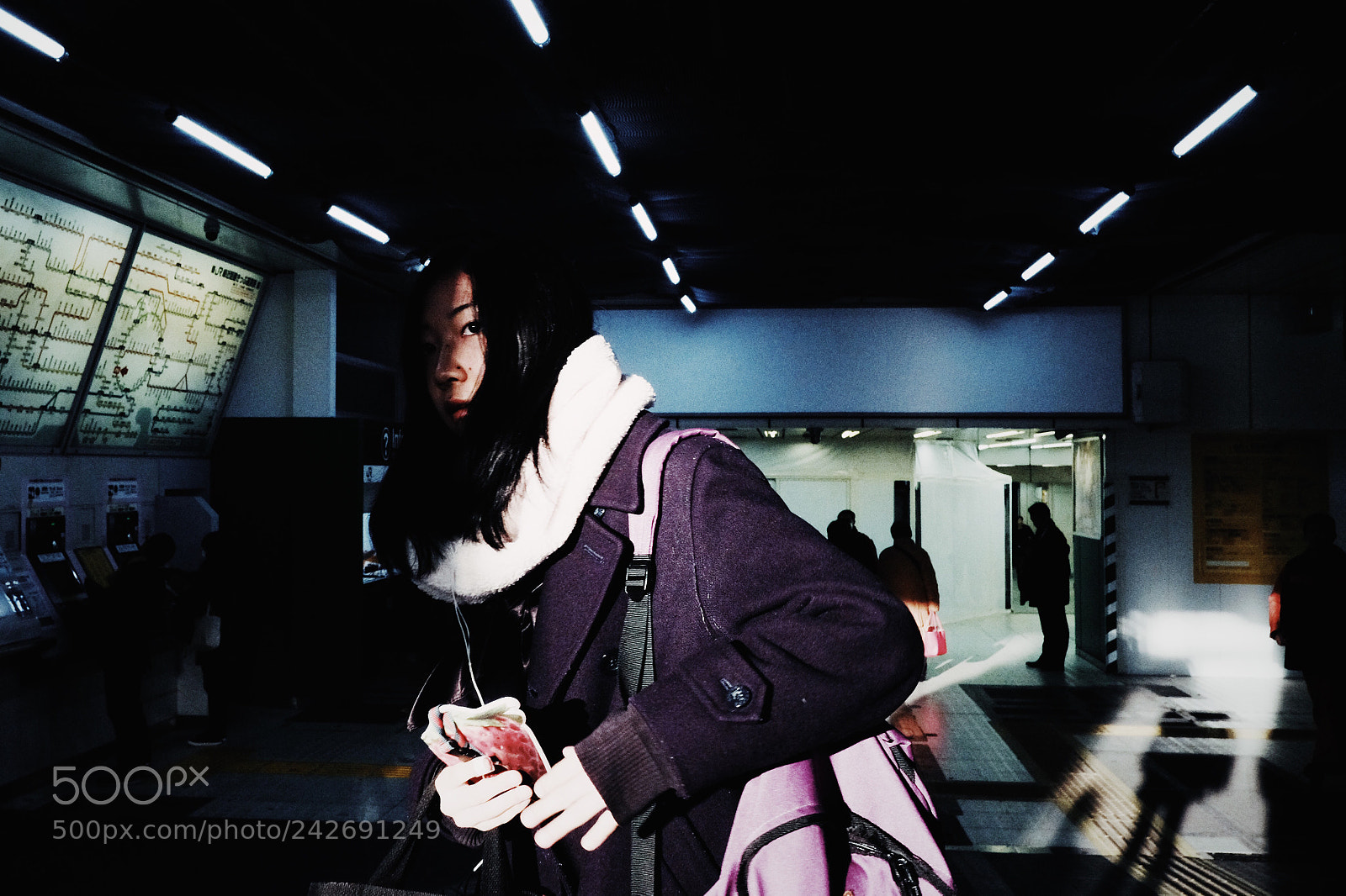Fujifilm X-T2 sample photo. Shibuya sidelight photography
