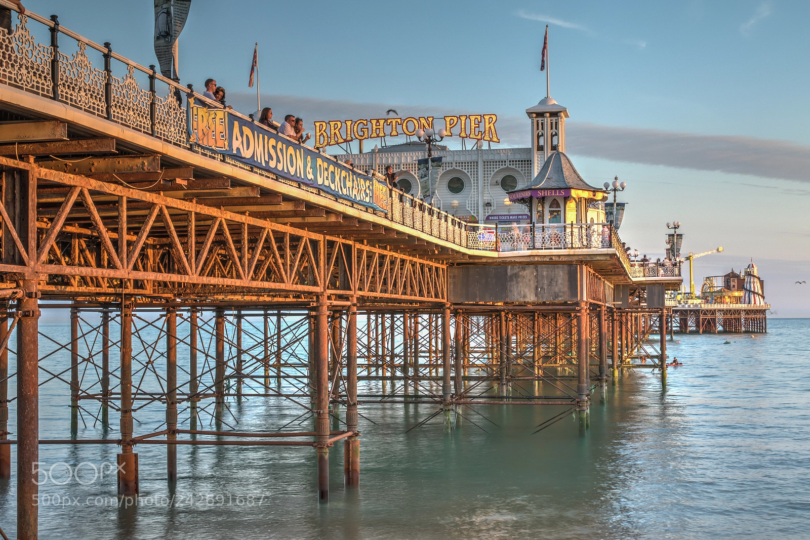 Canon EOS 7D Mark II sample photo. Brighton pier photography