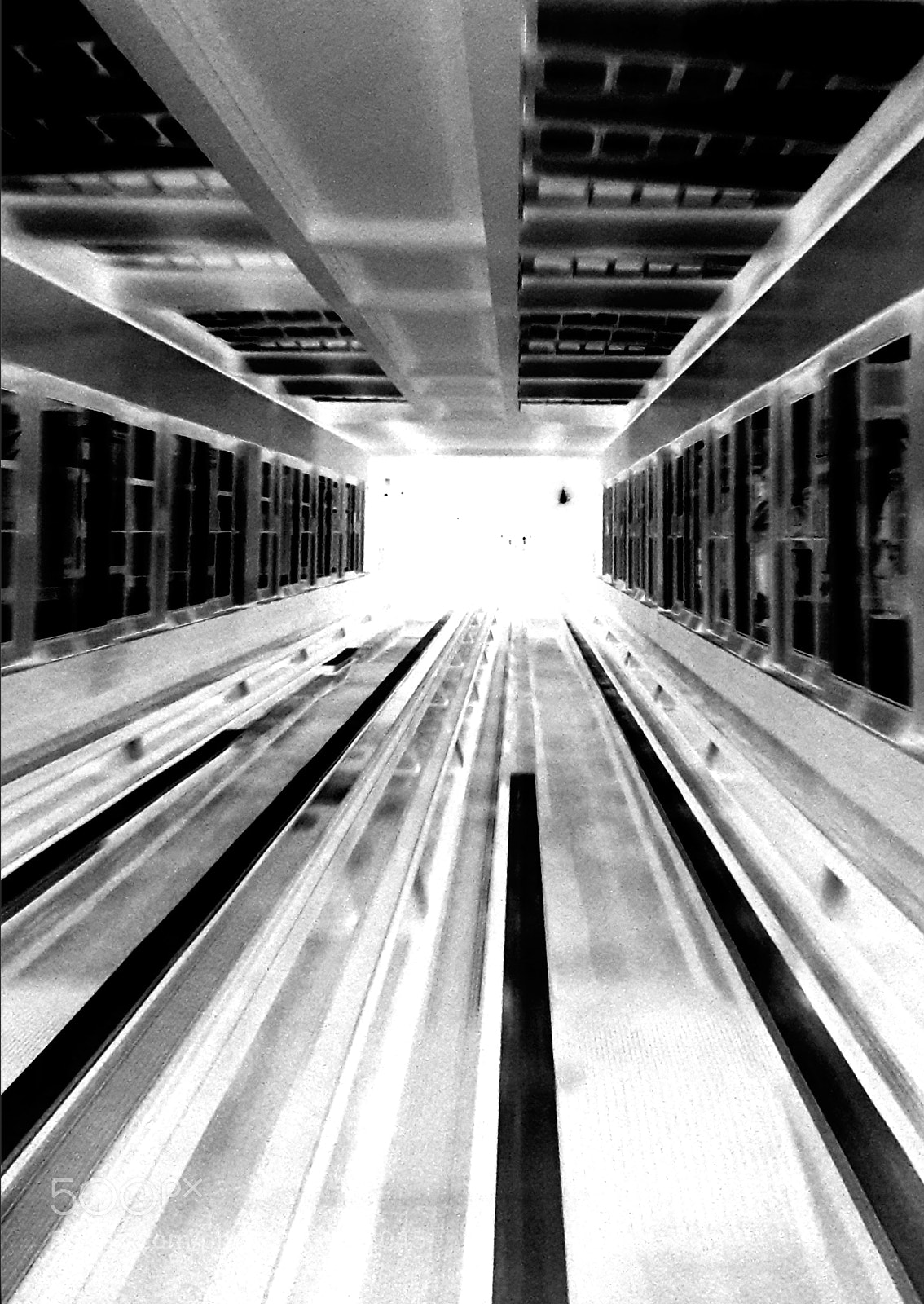 Samsung Galaxy A5(2016) sample photo. Tunnel photography