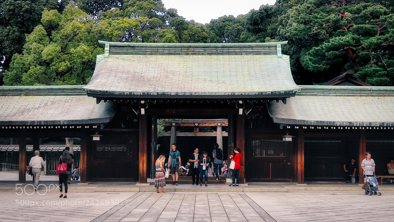 Canon PowerShot G7 X Mark II sample photo. Meiji jingu photography