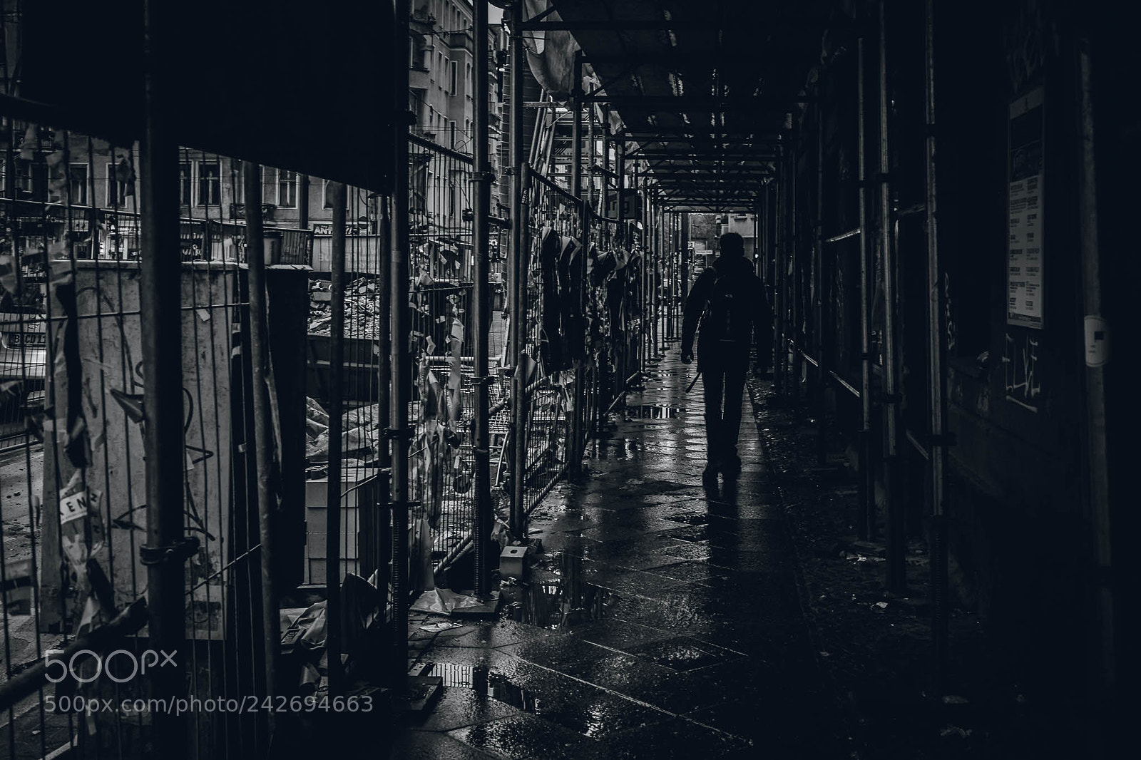 Fujifilm X-E2 sample photo. Nowhere in the streets photography