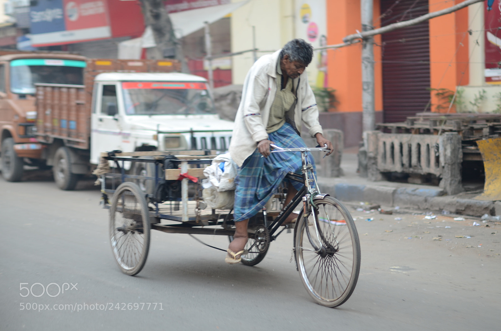 Nikon D5100 sample photo. The rickshaw man photography