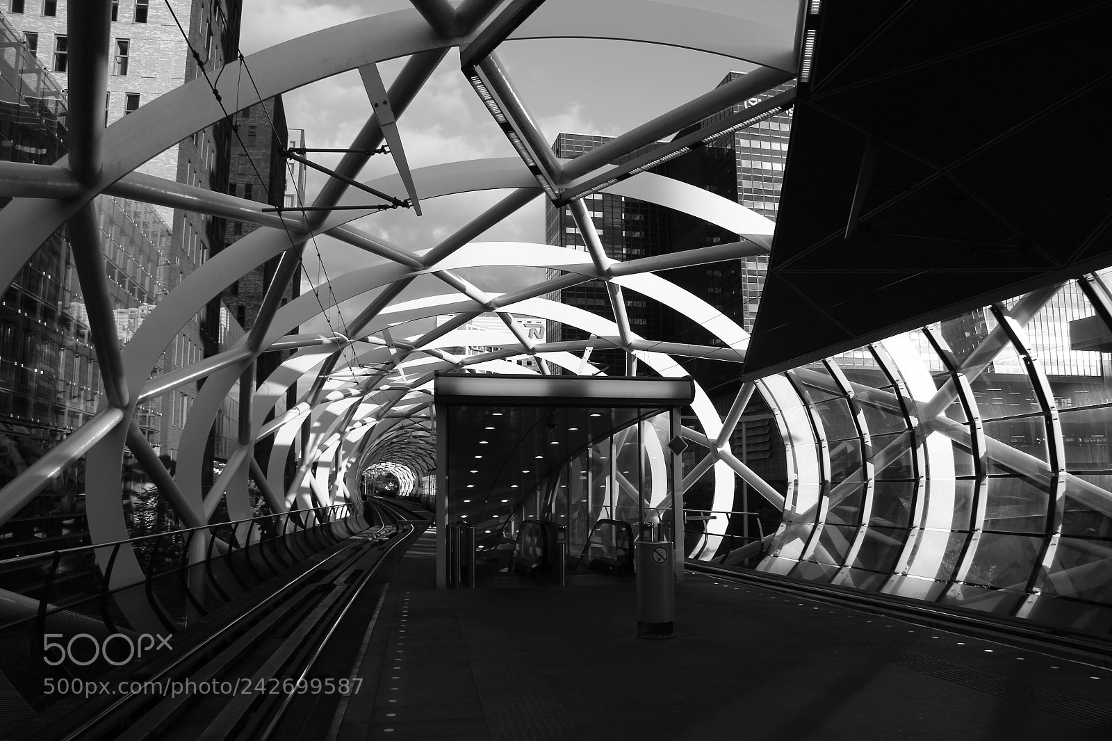 Canon EOS 60D sample photo. Vortex train station photography