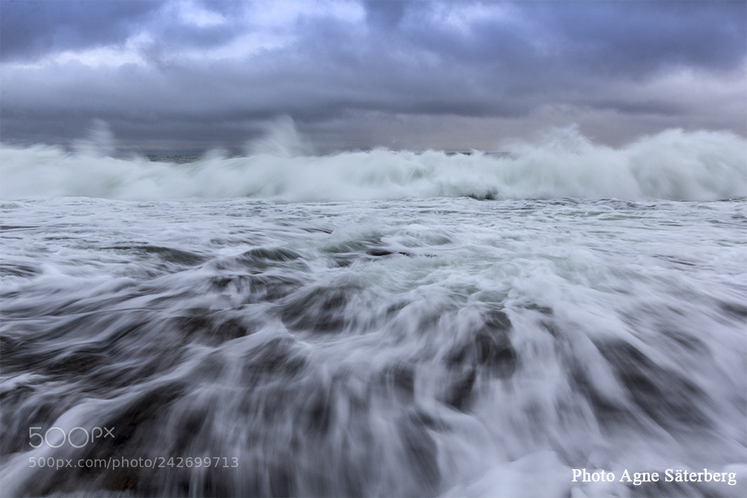 Canon EOS 60D sample photo. Storm at the coast photography
