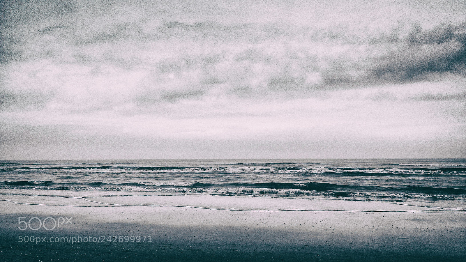 Samsung Galaxy A3 sample photo. Sea on winter photography