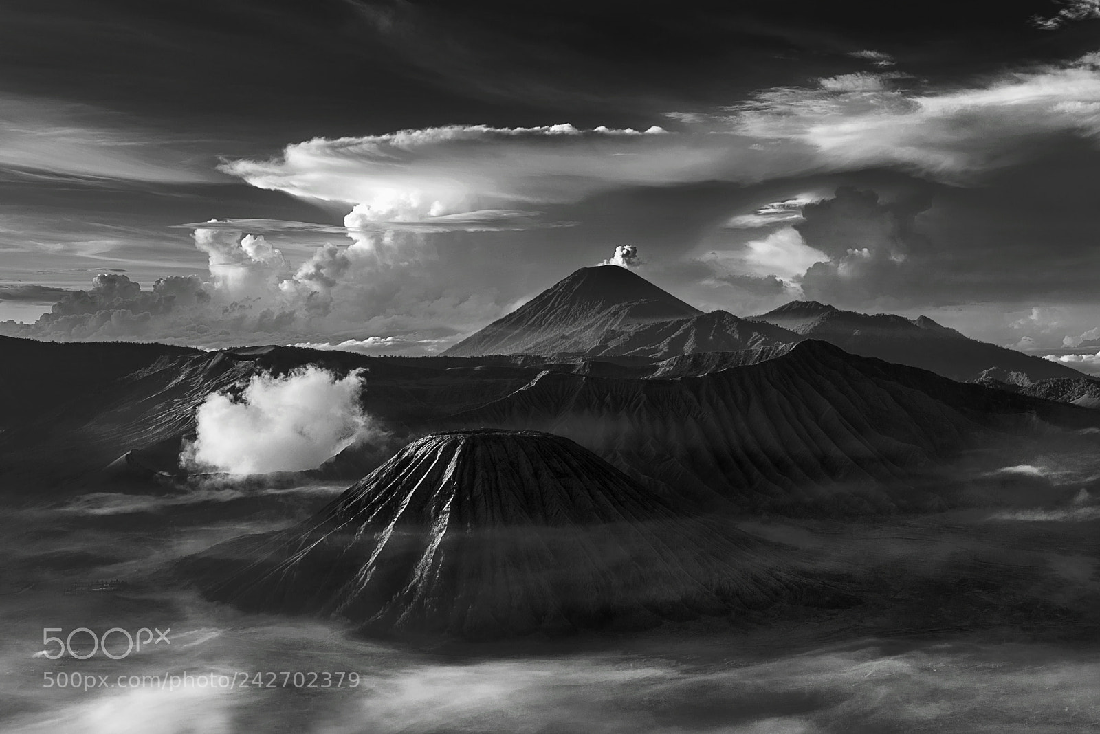 Nikon D610 sample photo. Dramatic morning view of photography