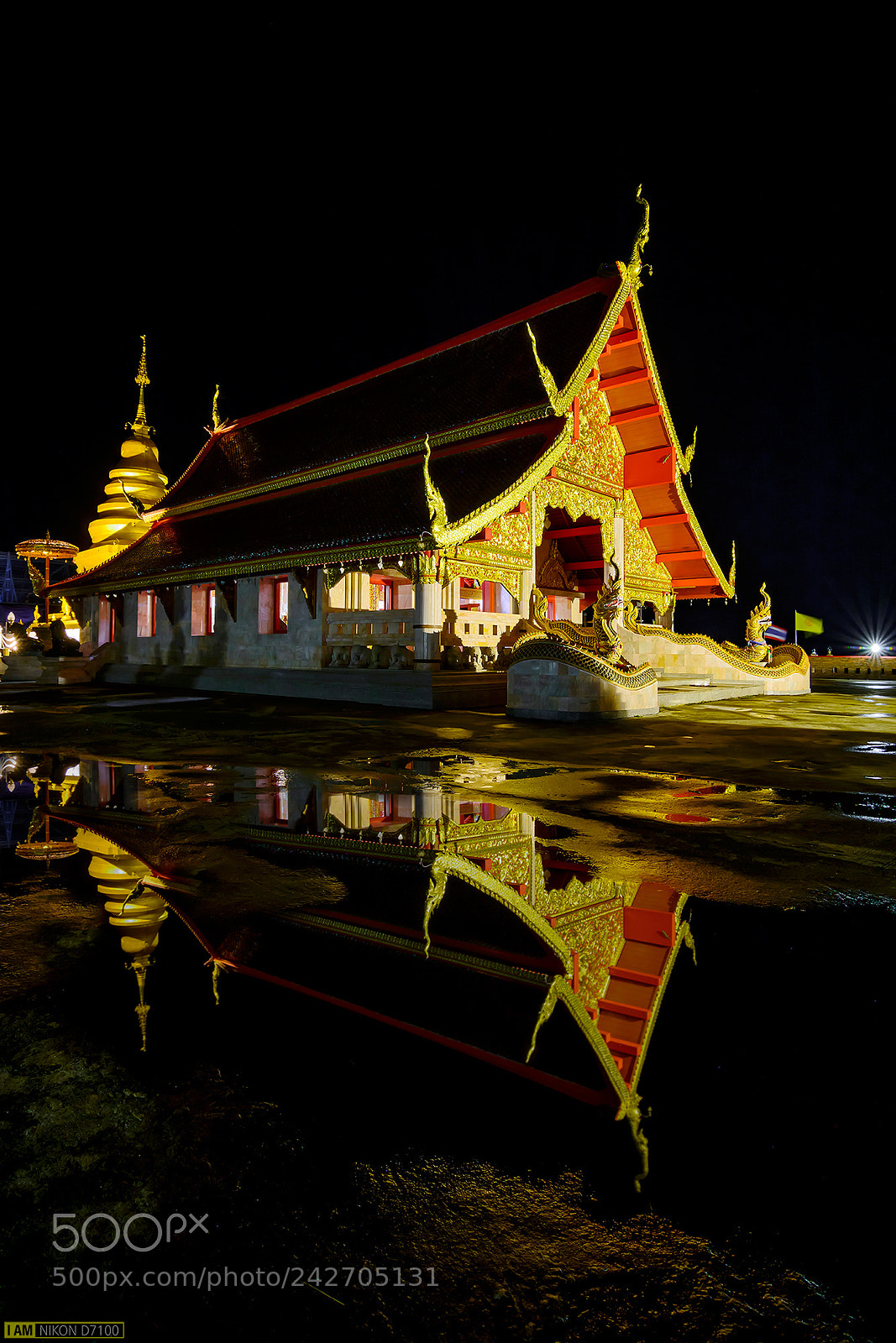 Nikon D7100 sample photo. Night reflection wat phrathat photography