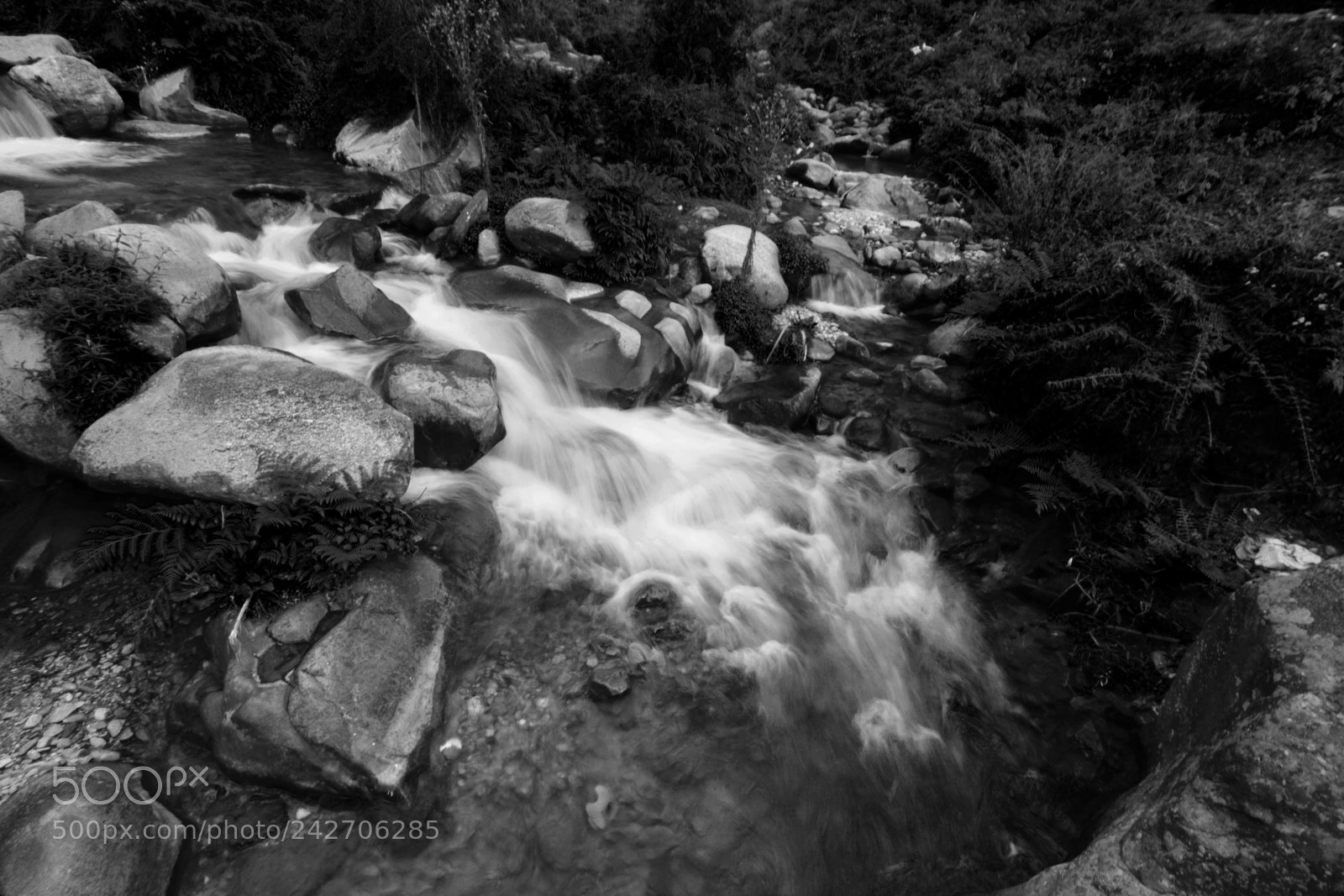 Nikon D7100 sample photo. Waterfall black and white photography