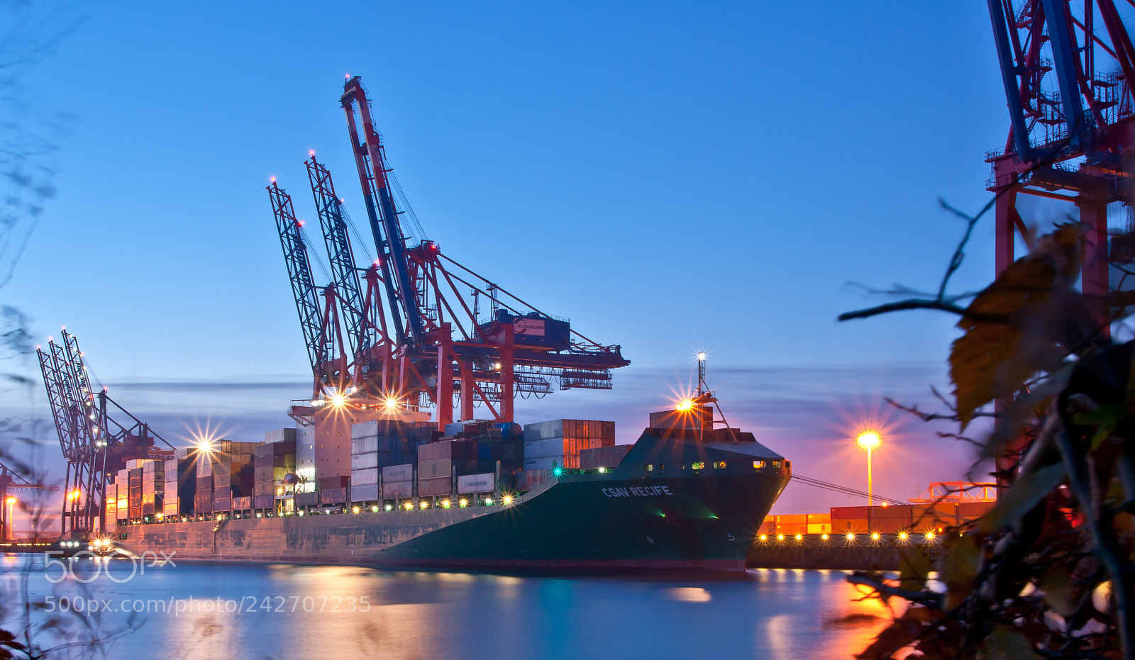 Sony Alpha DSLR-A290 sample photo. Hamburg port photography