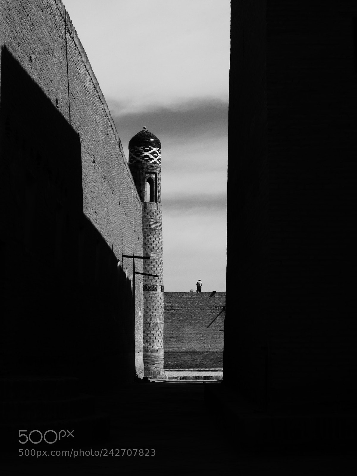 Olympus E-520 (EVOLT E-520) sample photo. Inside the khiva old photography