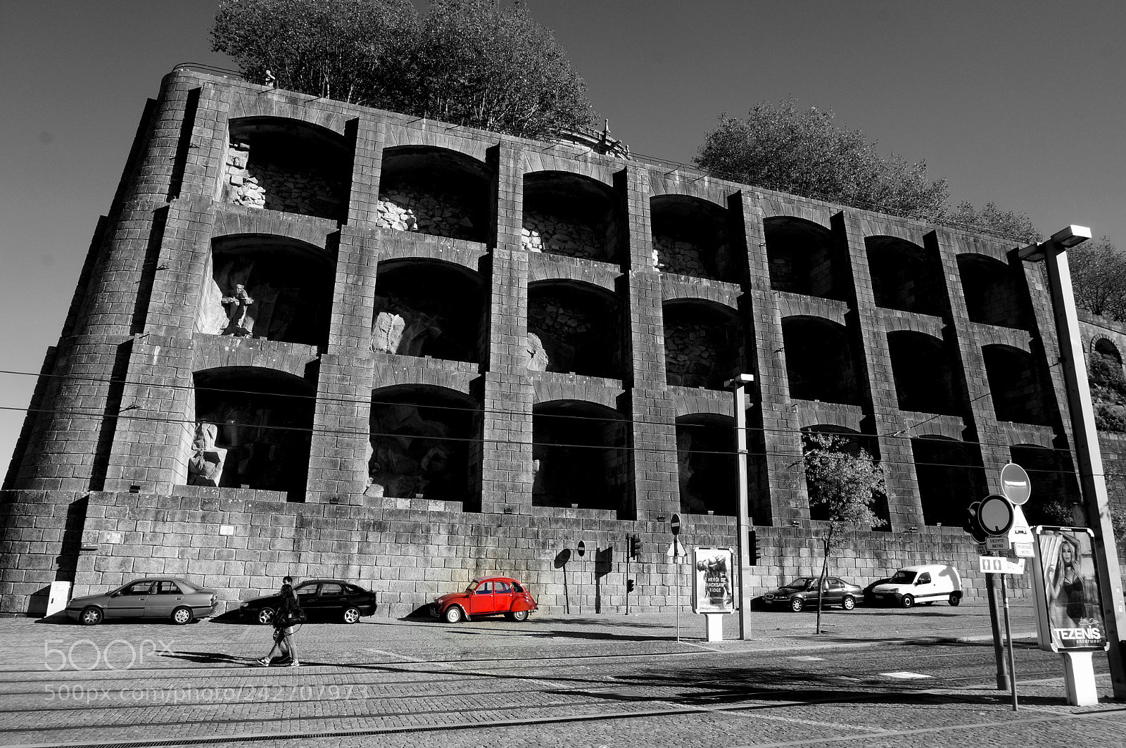 Sony Alpha NEX-3N sample photo. Stand out from the photography