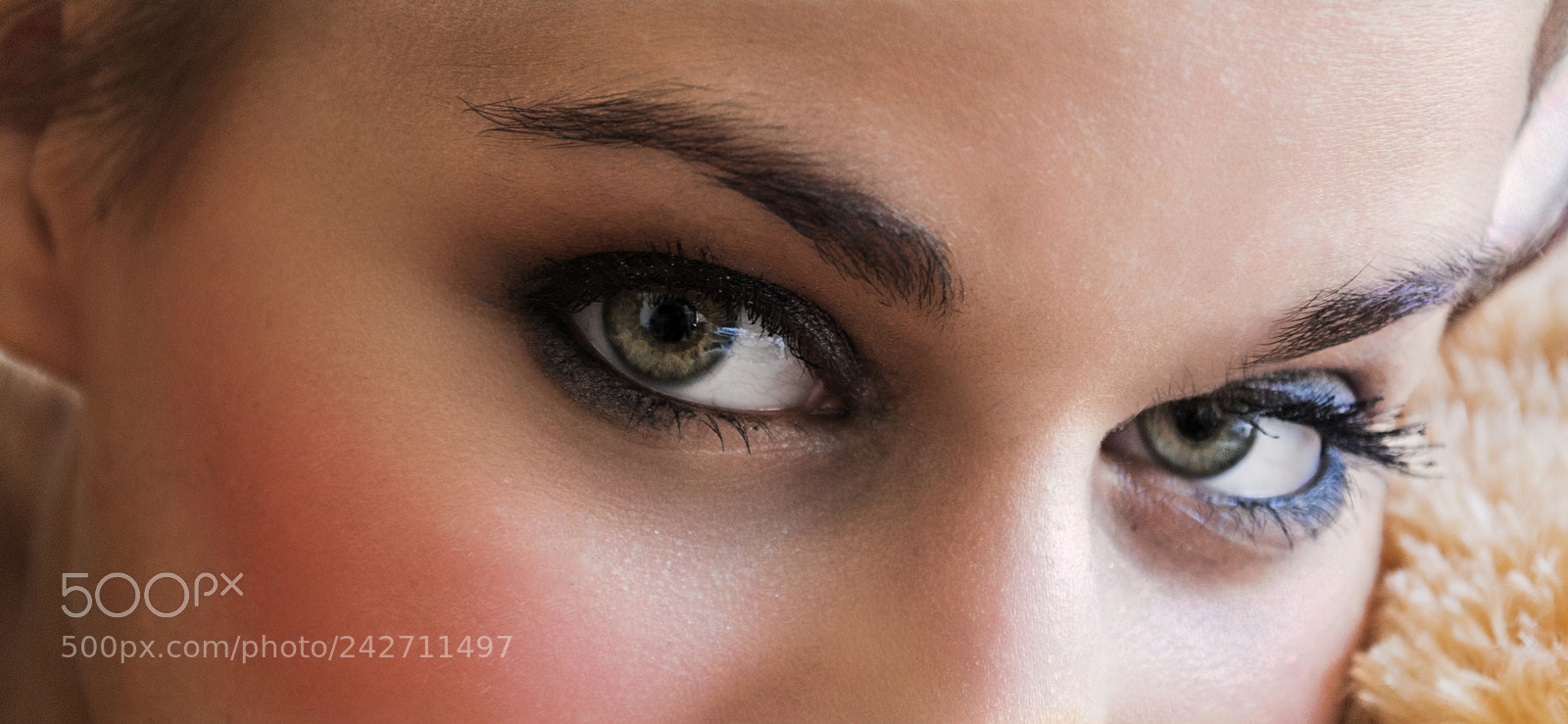 Nikon D80 sample photo. Looking good photography