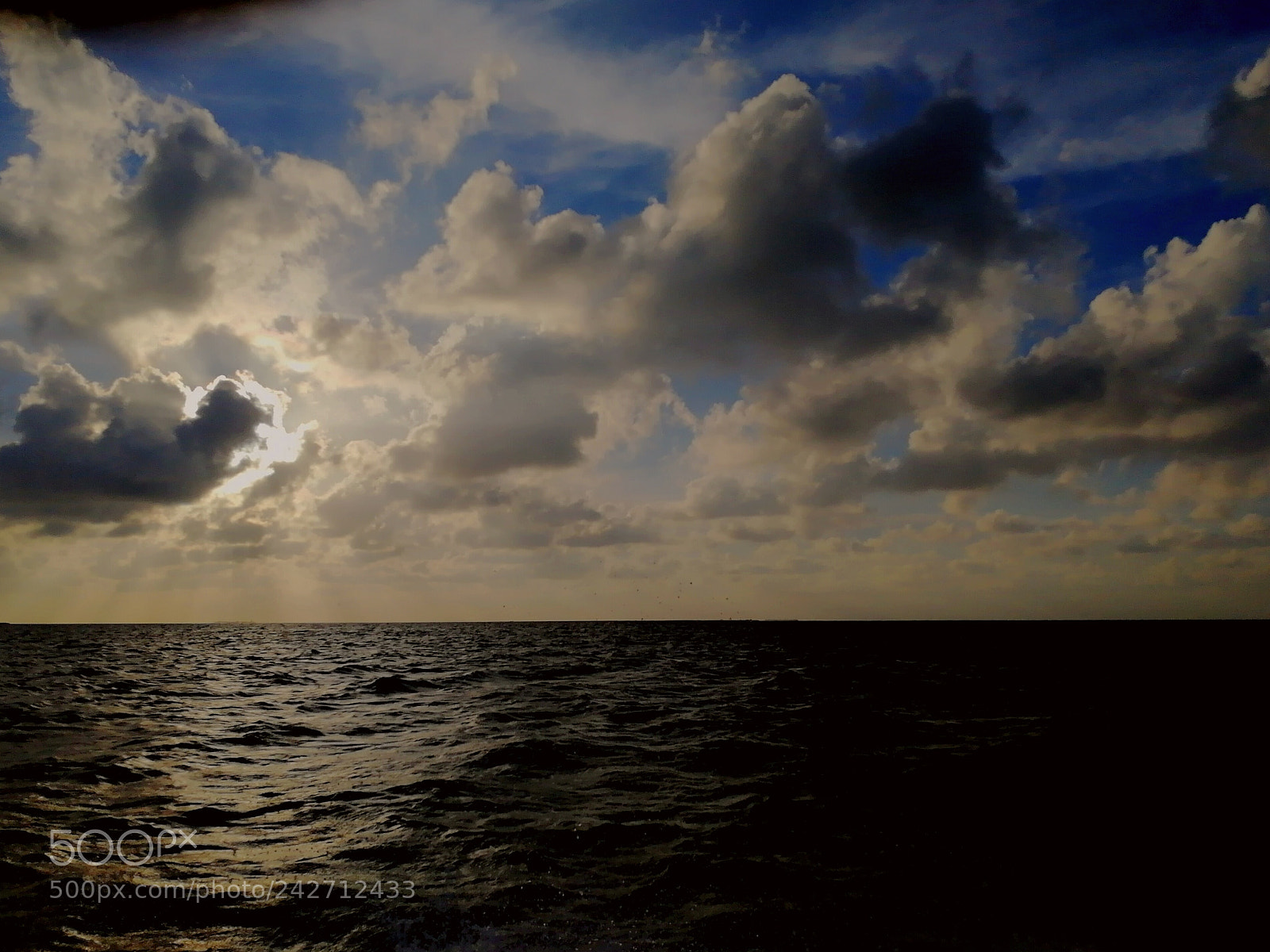 HUAWEI Honor 9 sample photo. Gallop of cloud photography