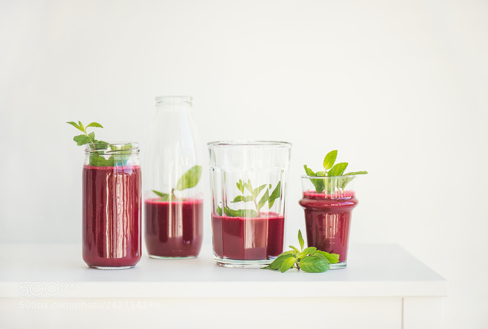 Nikon D610 sample photo. Fresh morning detox beetroot photography