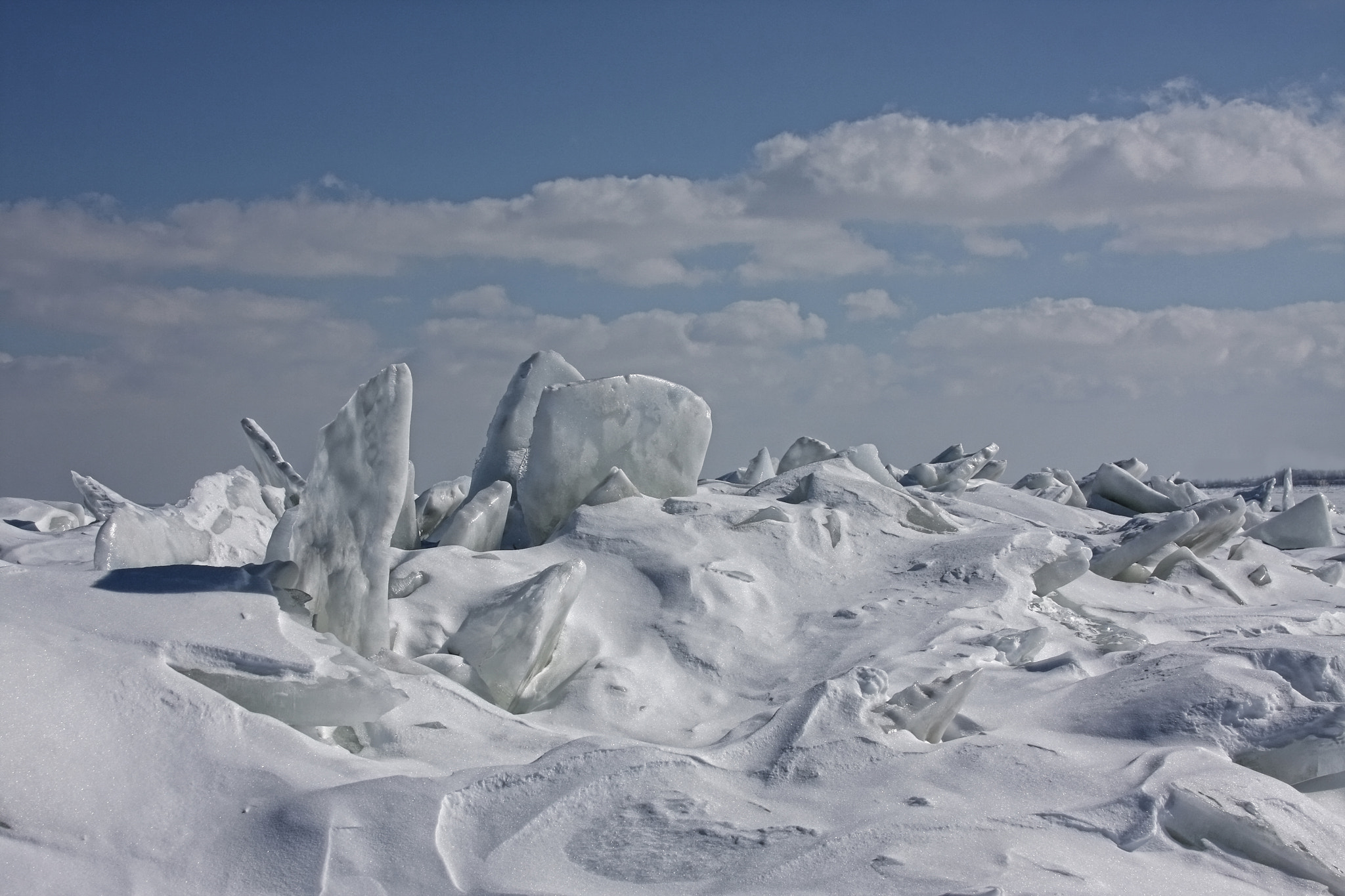 Canon EOS 40D sample photo. Lake erie ice photography