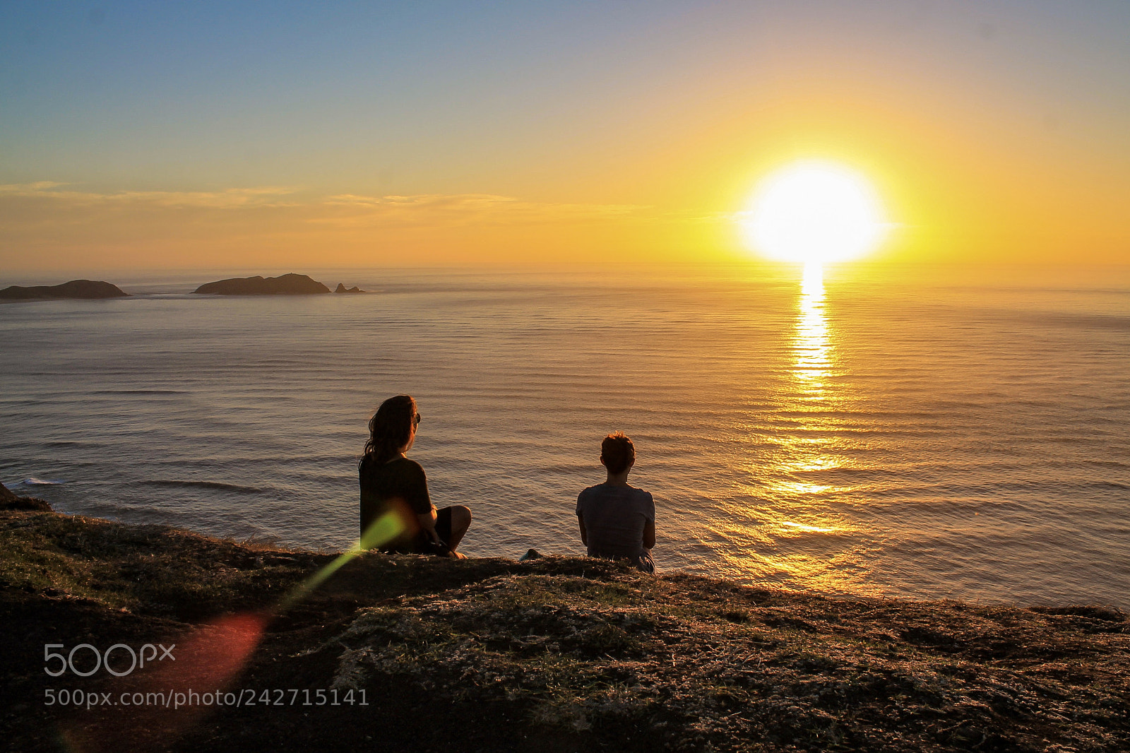 Canon EOS 1100D (EOS Rebel T3 / EOS Kiss X50) sample photo. Friends + sunset. = perfection. photography
