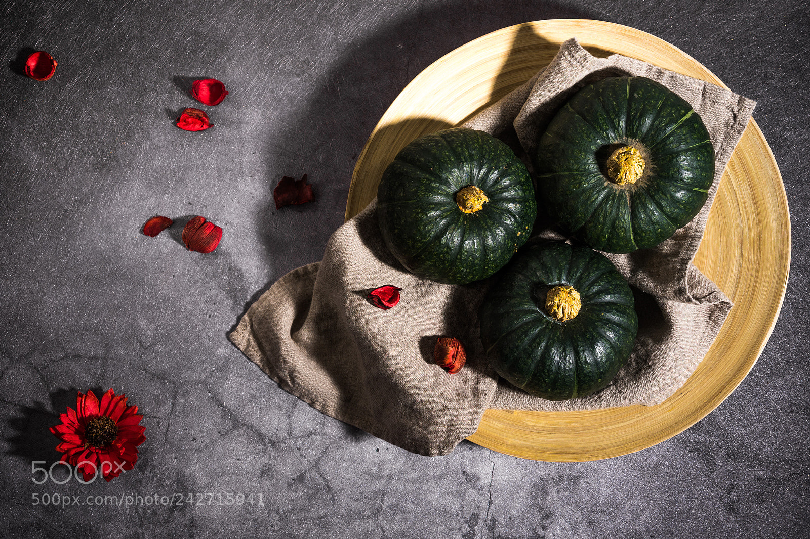 Sony a7 II sample photo. Decorative pumpkins in low photography