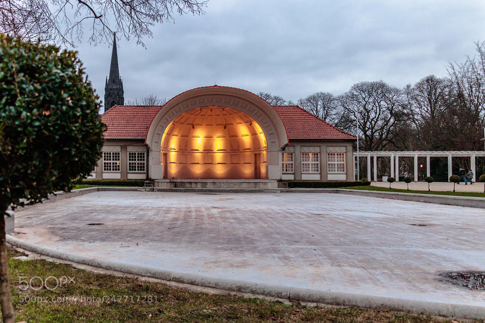Canon EOS 200D (EOS Rebel SL2 / EOS Kiss X9) sample photo. Winterlights in a shell photography