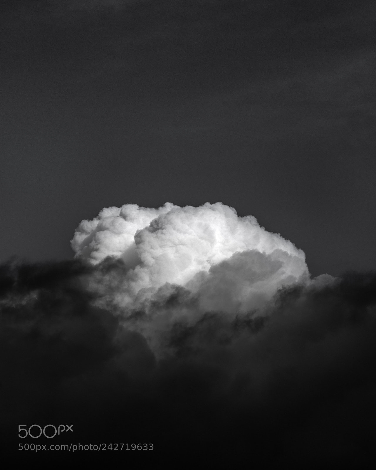 Canon EOS 550D (EOS Rebel T2i / EOS Kiss X4) sample photo. Cloud photography