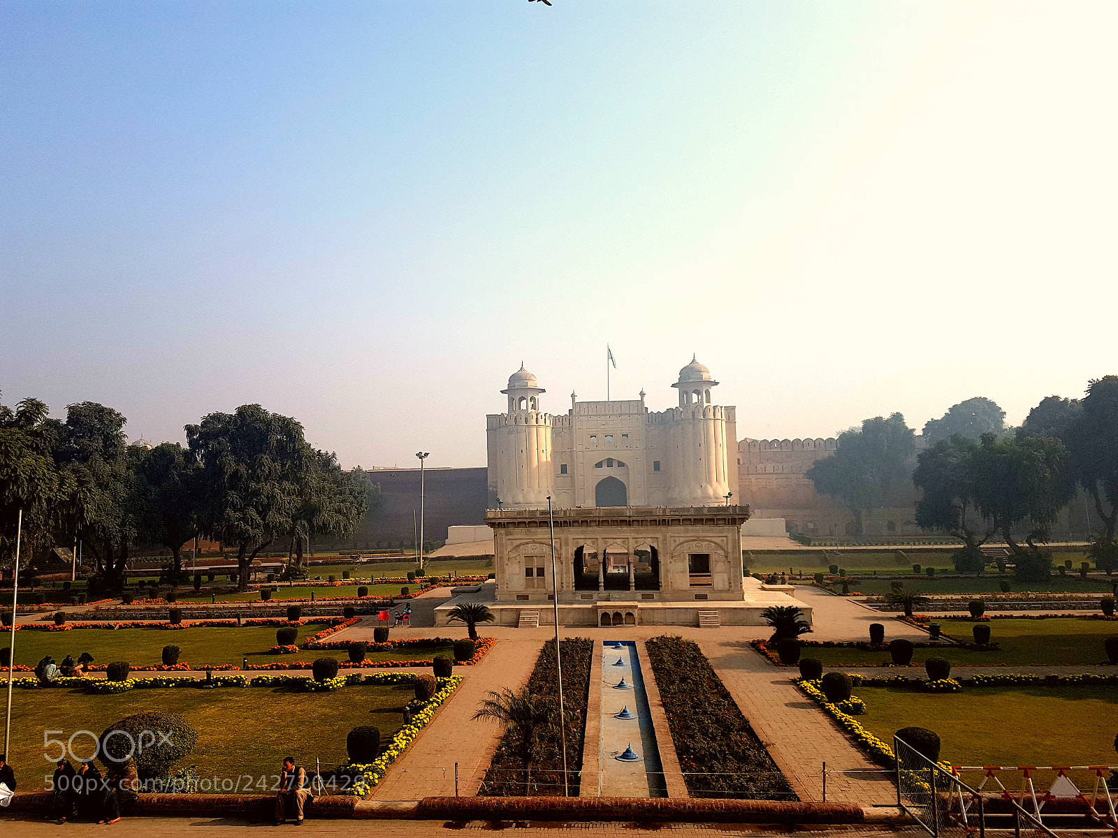 Samsung Galaxy S7 Edge sample photo. Lahore fort photography