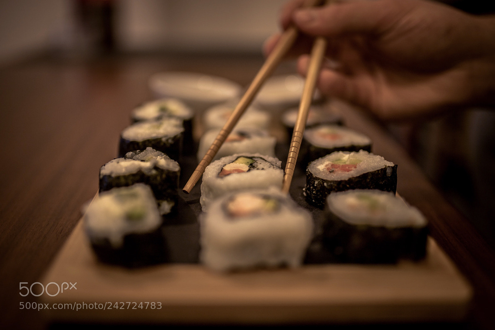 Canon EOS 6D Mark II sample photo. Makizushi time photography