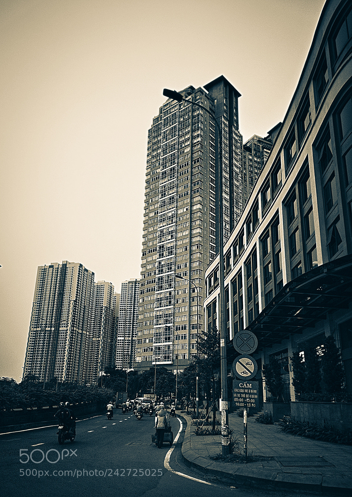HUAWEI nova 2i sample photo. Converter photography