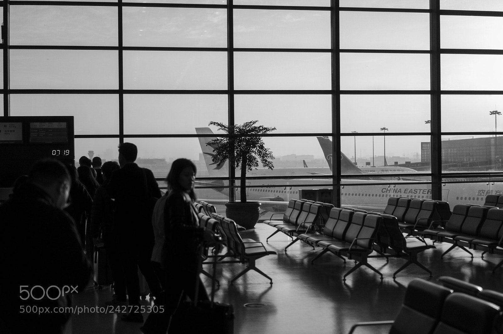 Sony Alpha NEX-6 sample photo. Airport am photography