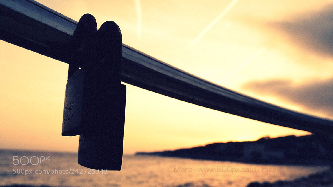 HUAWEI Honor 8 sample photo. Padlocks photography