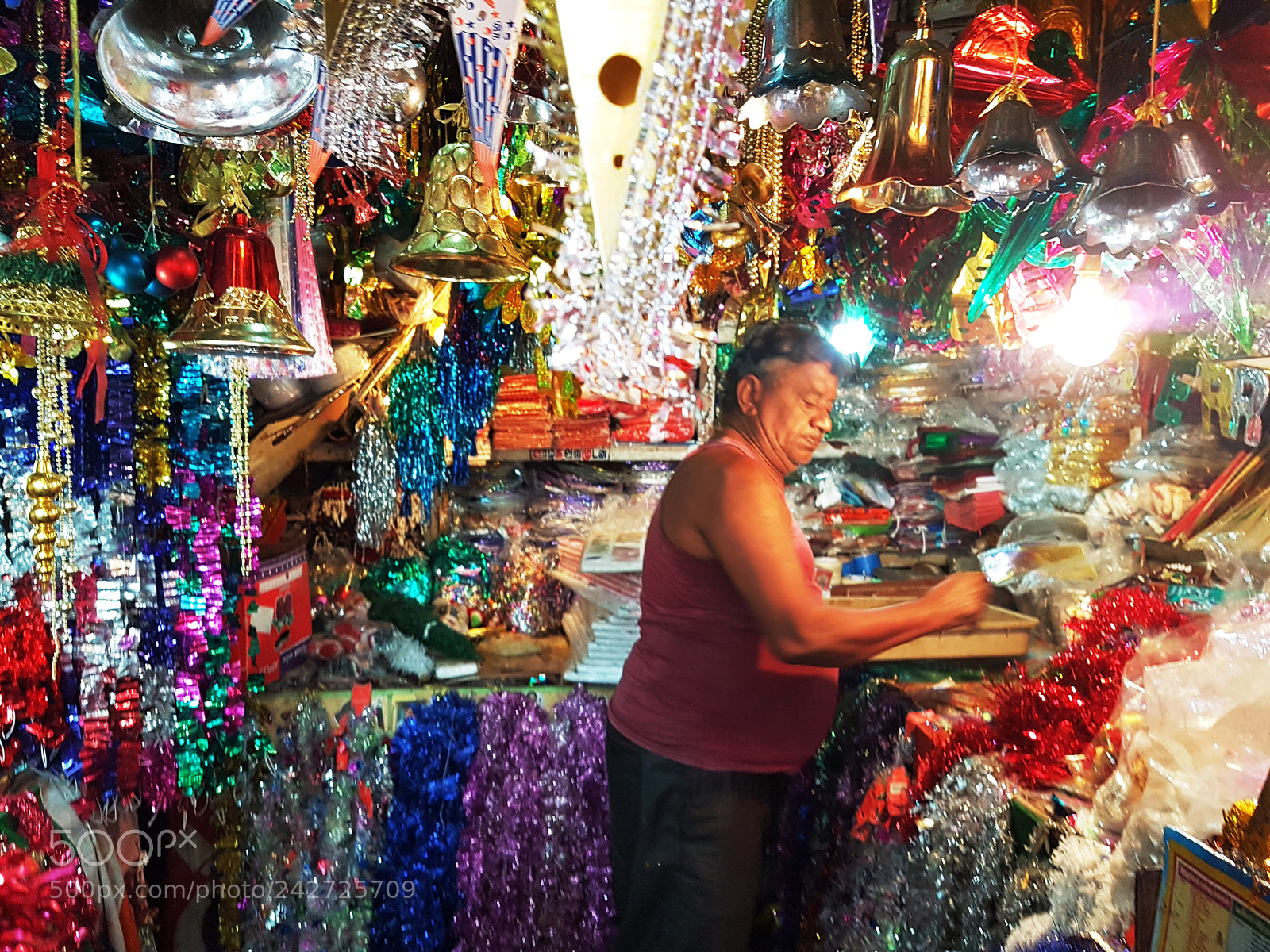 Samsung Galaxy S7 Edge sample photo. Colorful shop photography