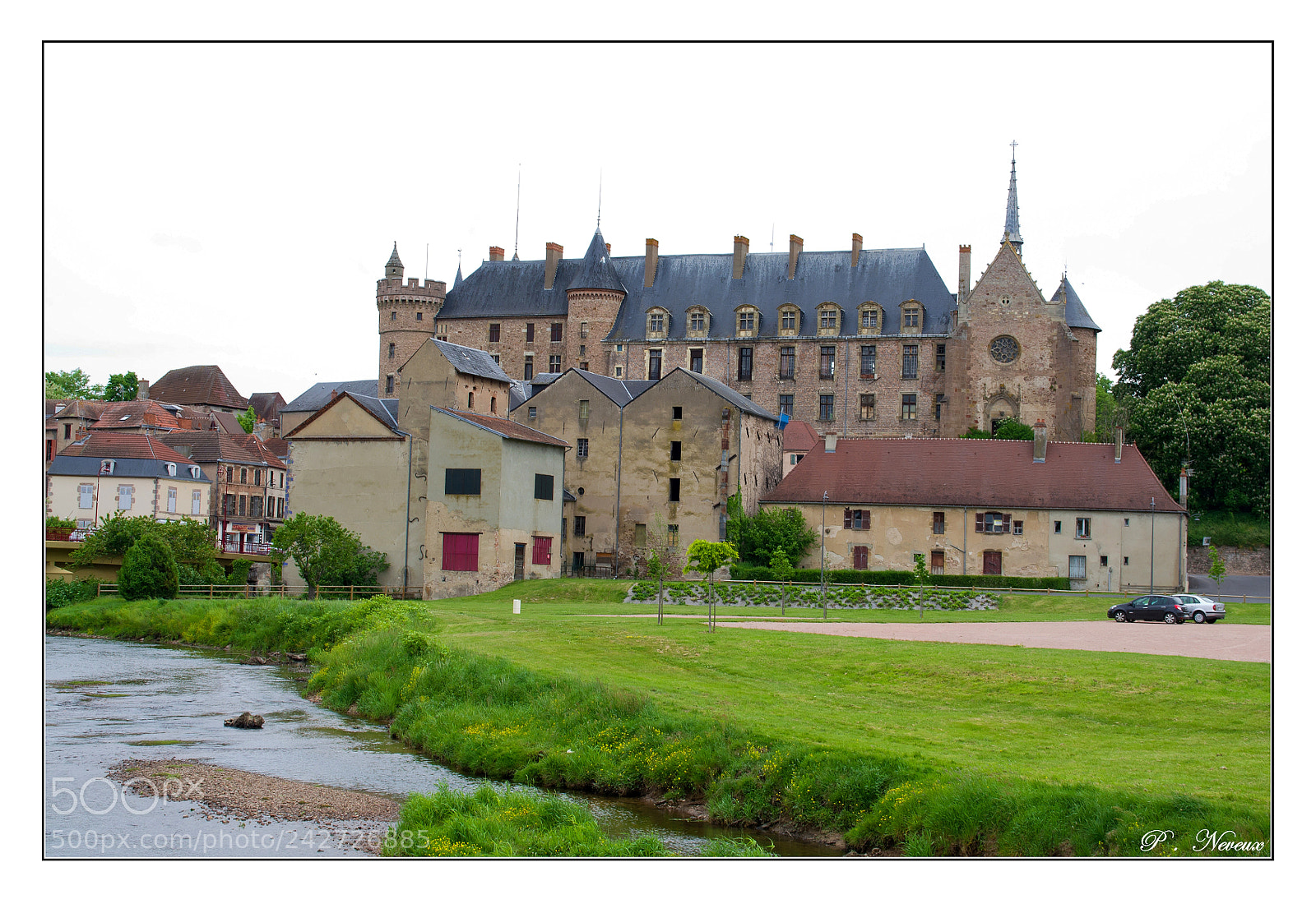 Pentax K-r sample photo. La palisse france region photography