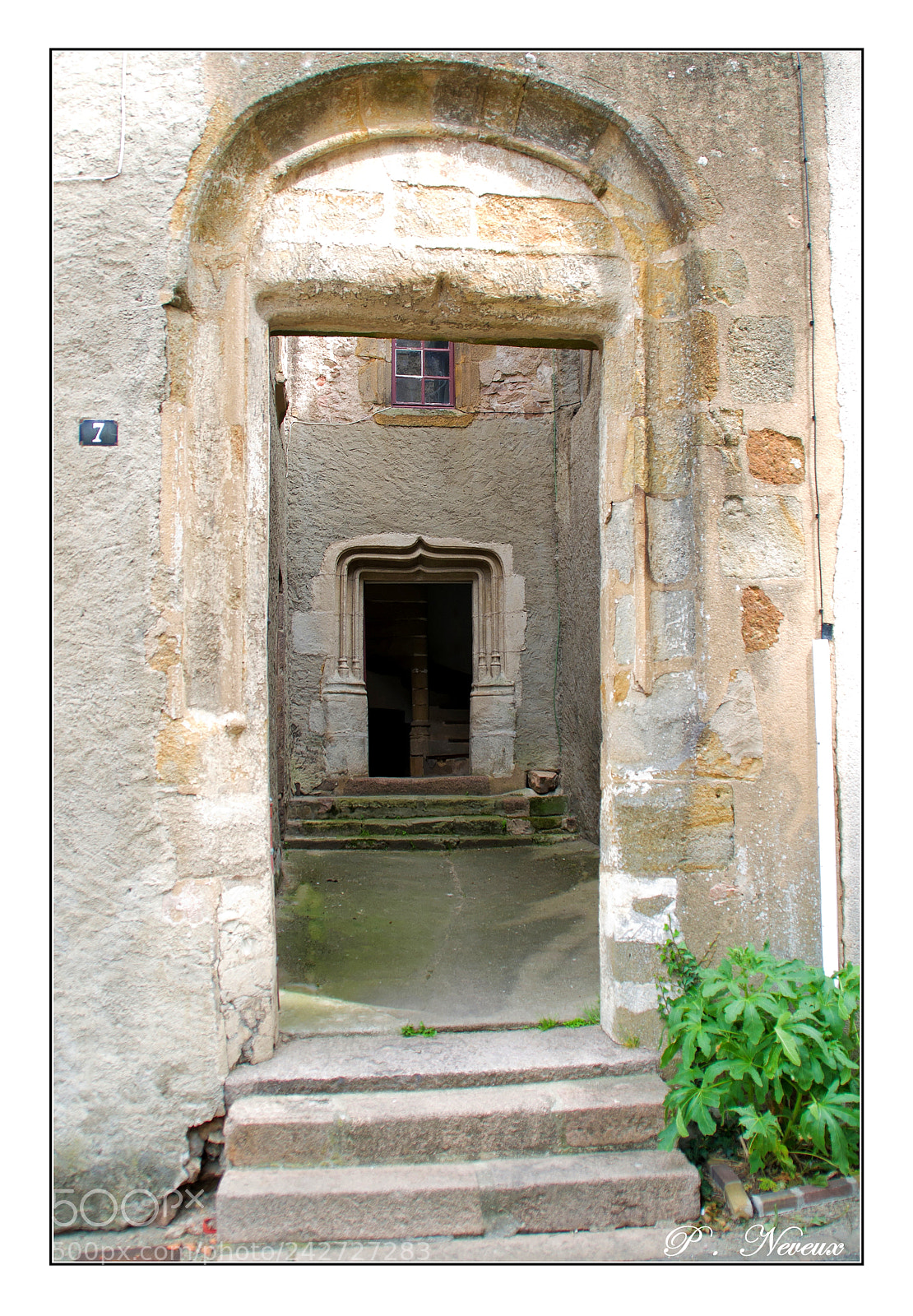 Pentax K-r sample photo. La palisse france region photography