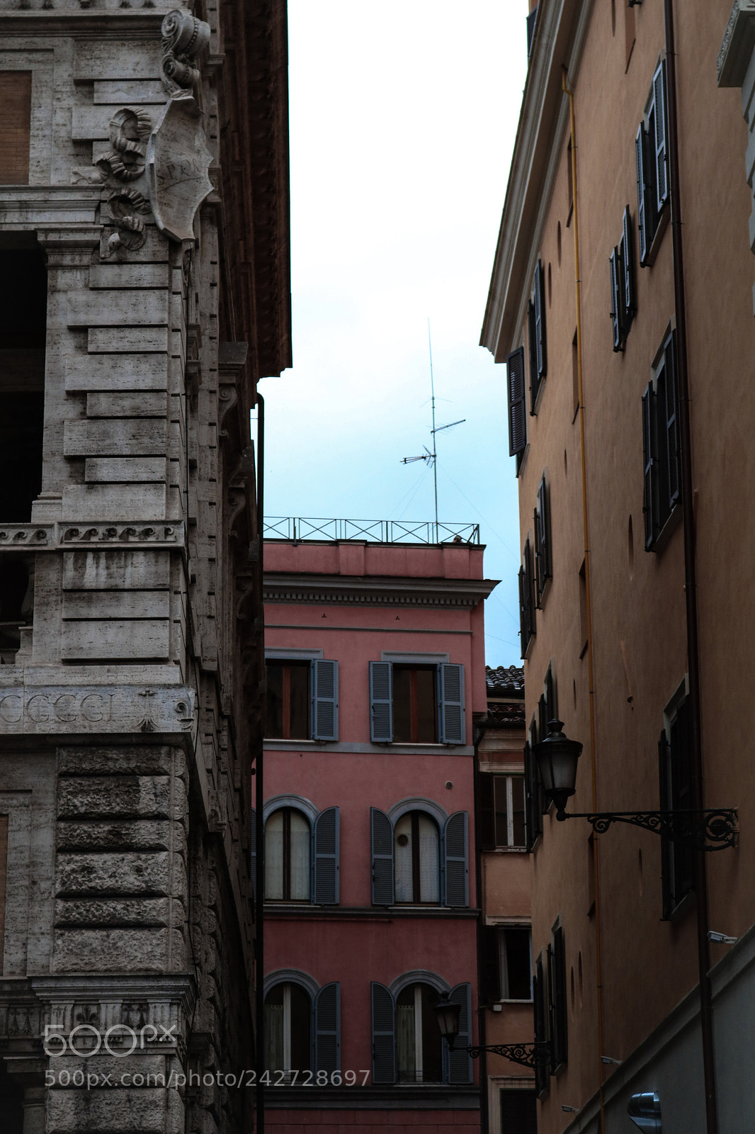 Canon EOS 750D (EOS Rebel T6i / EOS Kiss X8i) sample photo. Rome. home. photography