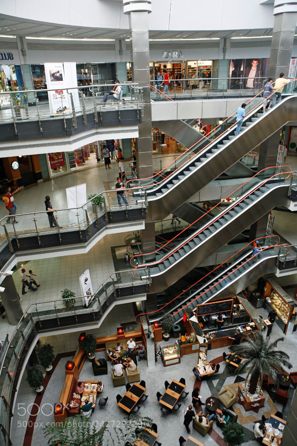 Canon EOS 5D sample photo. Mall photography