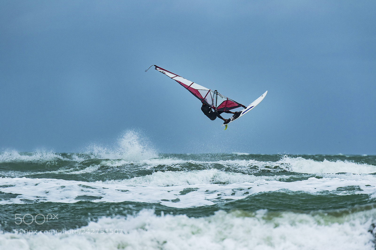 Canon EOS 7D Mark II sample photo. Surfing the storm photography